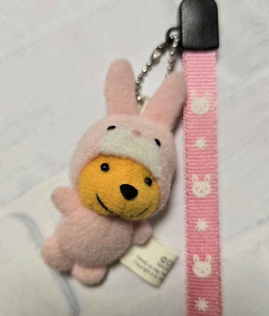 激レア！ディズニー Disney くまのプーさん うさぎ ストラップ 中古品