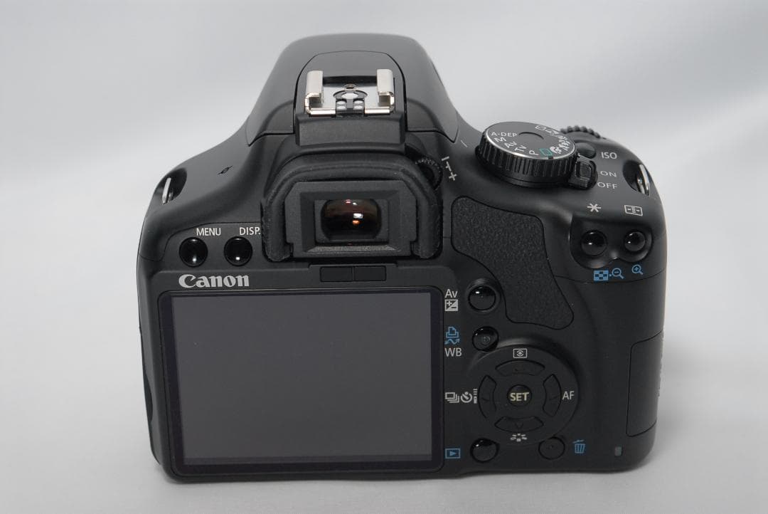 【美品】キャノン Kiss X2★一眼レフカメラ★入門機 Canon