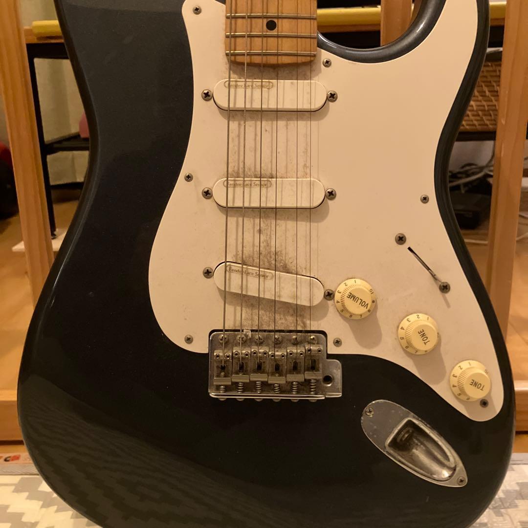 Fender Stratocaster 深いグリーン