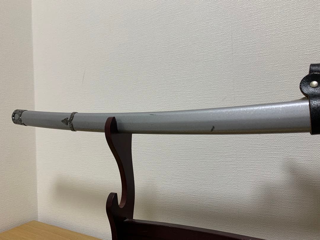 【模造刀】日本刀 太刀 鶴丸国永 美しい拵 樋入刀身