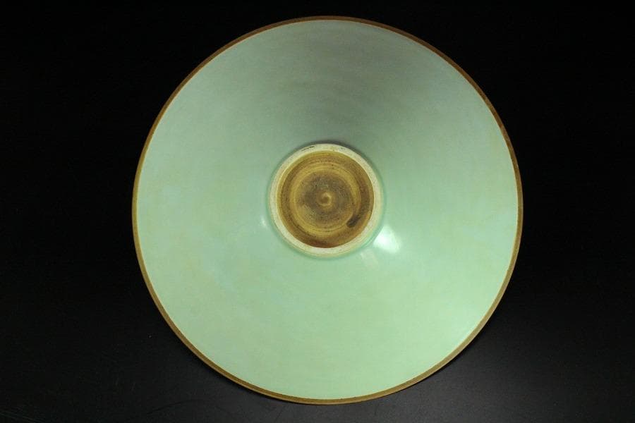 中国美術 青白磁 陽刻 鳳紋 碗 φ20cm(K-LC194)