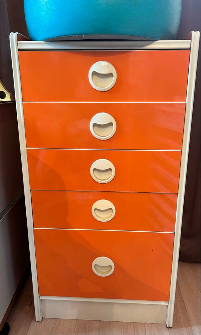 5段　レトロ　タンス　サトちゃんと一緒にどうぞ