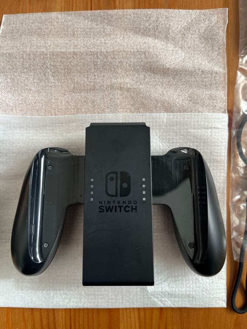 NintendoSwitch本体+SD128GB+保護フィルム貼付+持運ポーチ