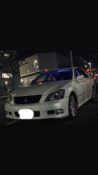 18クラウンアスリート、60周年スペシャルエディション