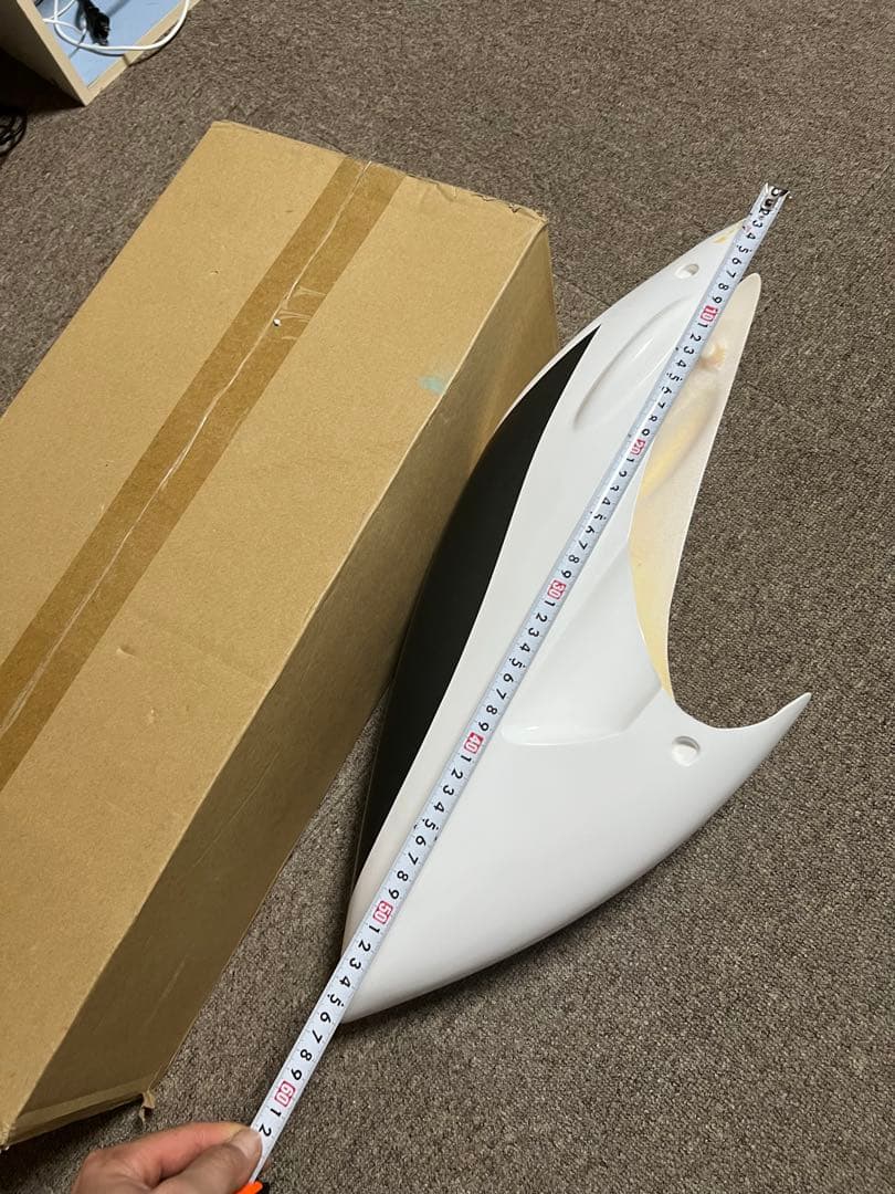 未使用　90クラスFRPキャノピーラジコンヘリコプター