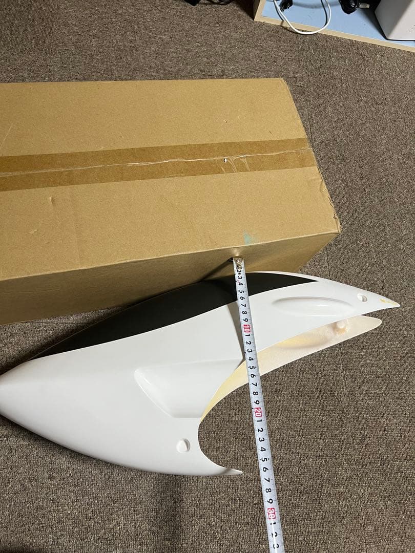 未使用　90クラスFRPキャノピーラジコンヘリコプター