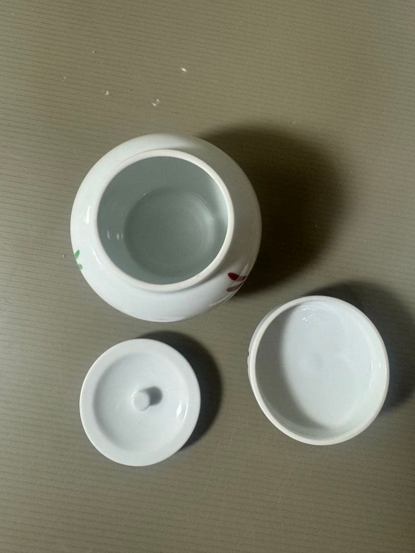 2339 有田焼　其泉　蜻蜓文　蓋物