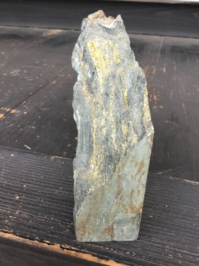 別子銅山産　自然石 国産　標本 鉱物標本　黄銅鉱