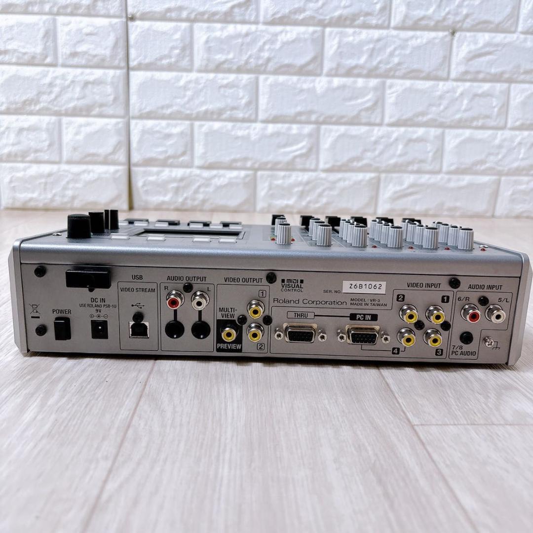 廃盤品 Roland ローランド AVミキサー VR-3 ライブ配信 軽量モデル