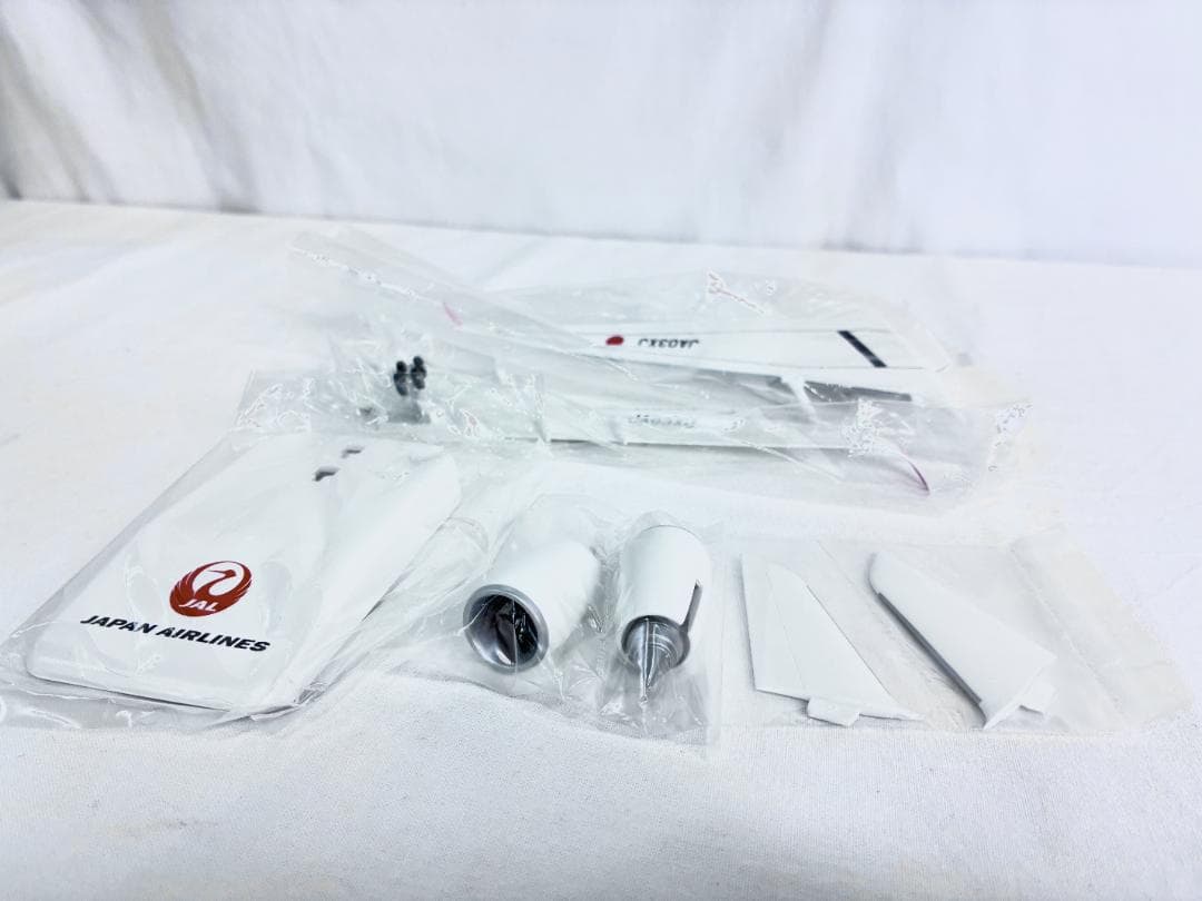 【新品未使用】JAL / AIRBUS A350-900 日本航空 1/200
