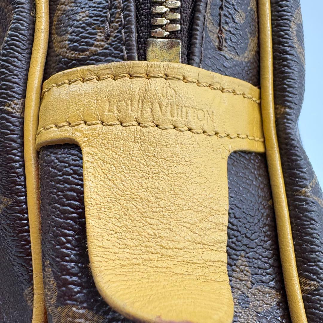 【美品】 VUITTON　ビジネスバック　ポルトドキュマン　ヴォワヤージュ　本革