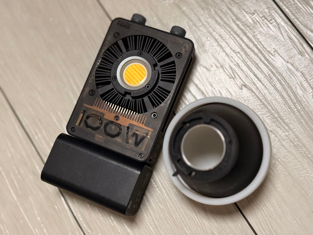 DJ機材 ZHIYUN CINEPEER CX100 100W