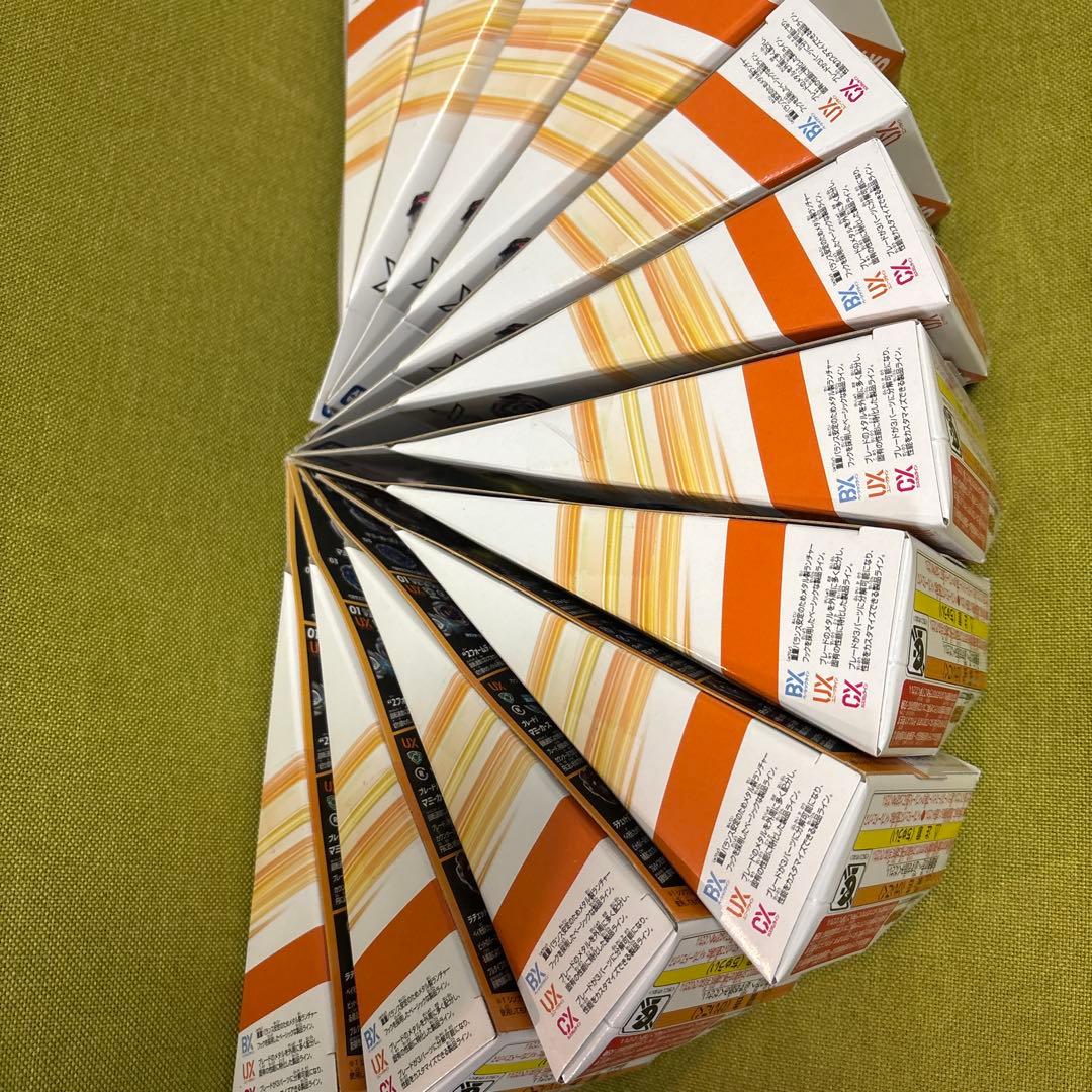 12個 新品未開封 ベイブレード UX-18 ランダムブースター Vol.8