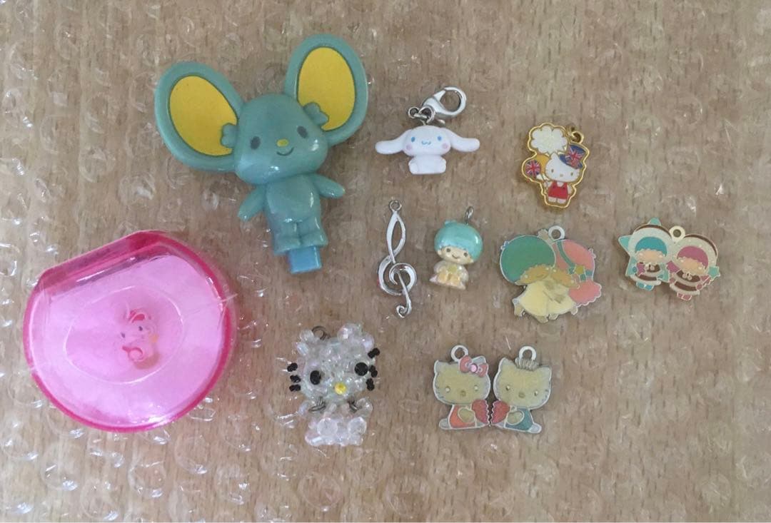 サンリオ ♥ ハローキティ シナモロール ストラップ キキララ レア 入手困難