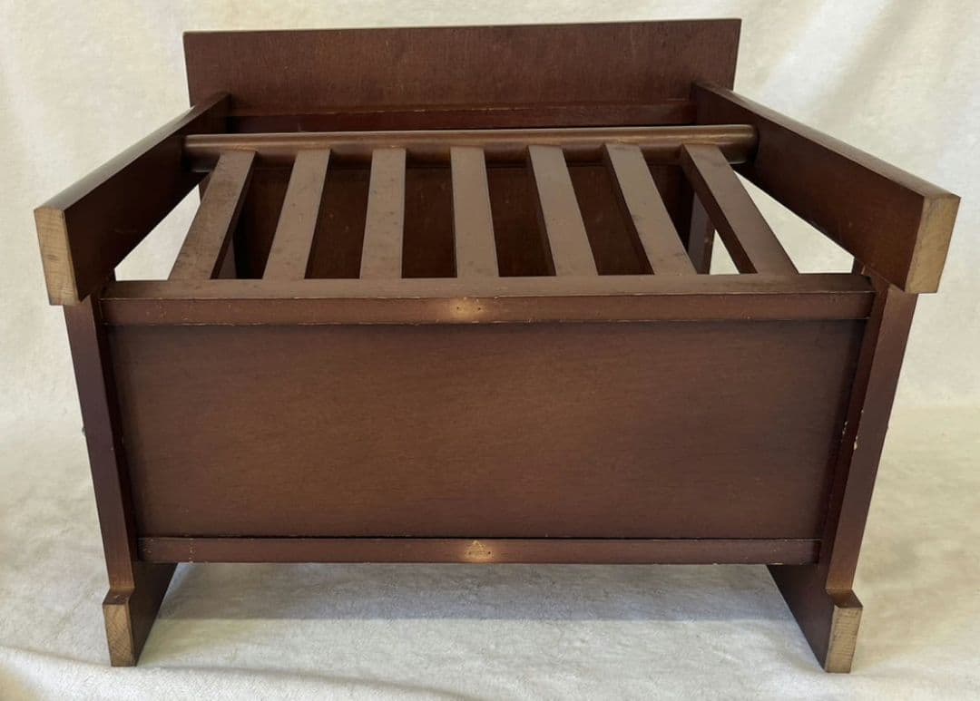 マガジンラック付き　サイドテーブル　アンティーク　木製　ダークブラウン