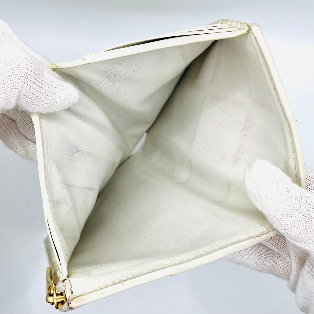 良品◇現行 ボッテガヴェネタ 二つ折り財布 ホワイト コンパクトウォレット