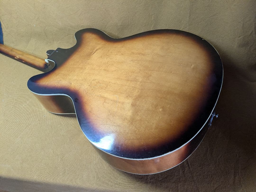 Y*様 テスコ　ep-17 TEISCO　EP-17 エレキギター　フルアコ　ジ