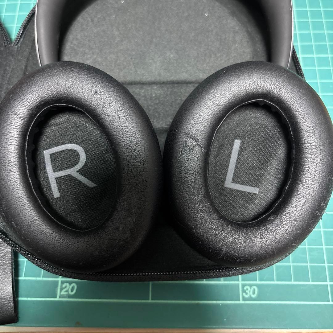 Bose ワイヤレスヘッドホン 700