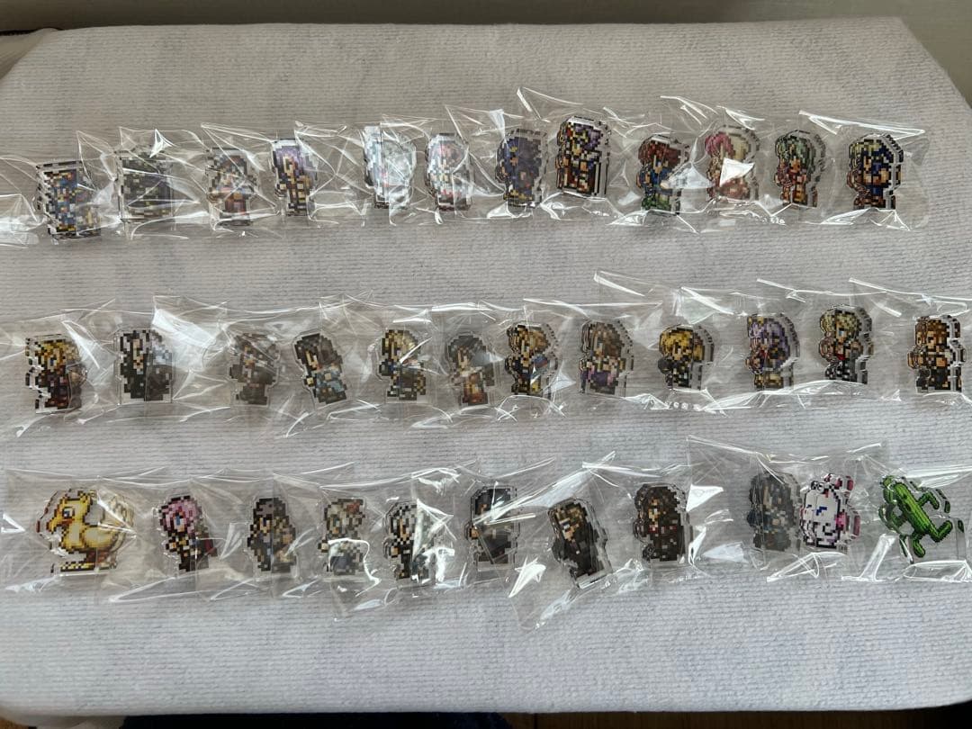ファイナルファンタジー　ミニアクリルスタンドコレクション　全35種　コンプリート