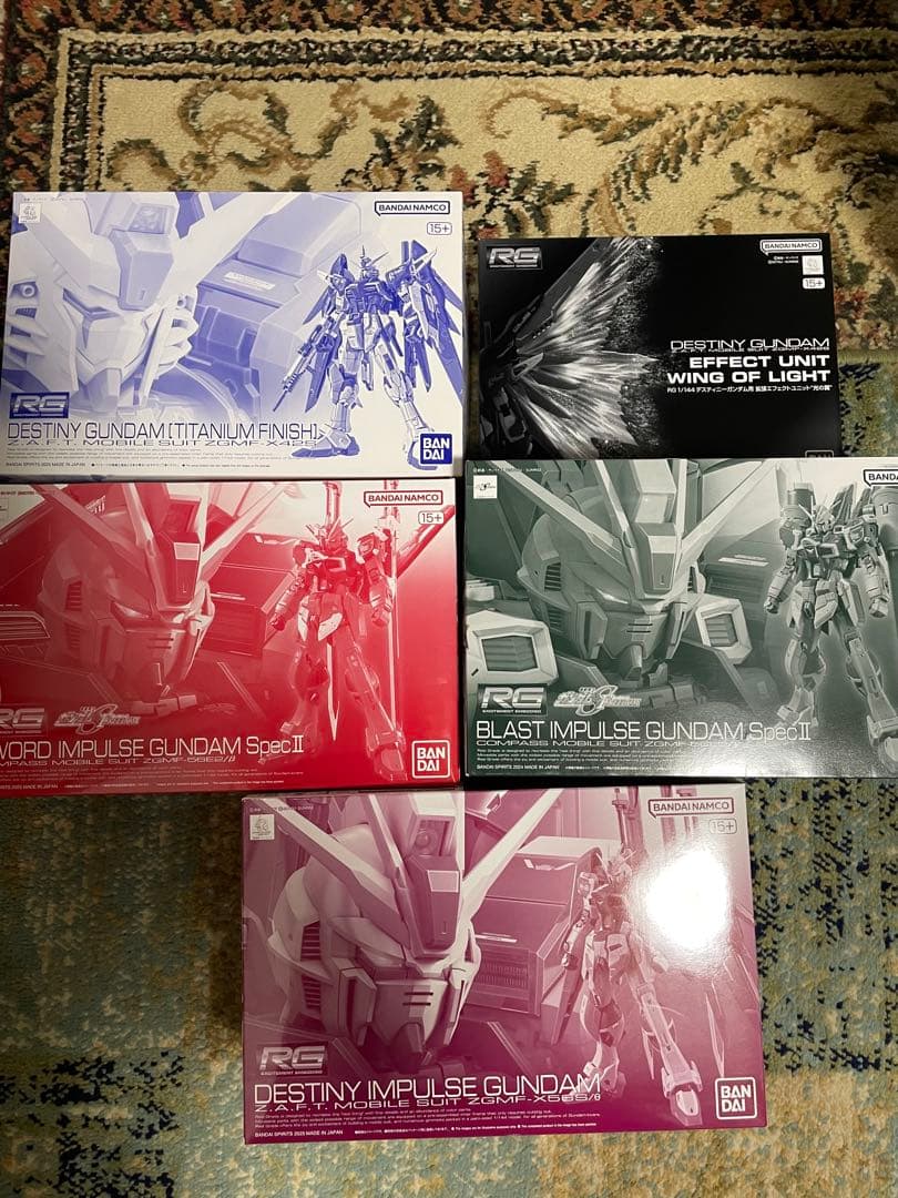 RG ガンプラセット デスティニー&インパルススペック2、光の翼