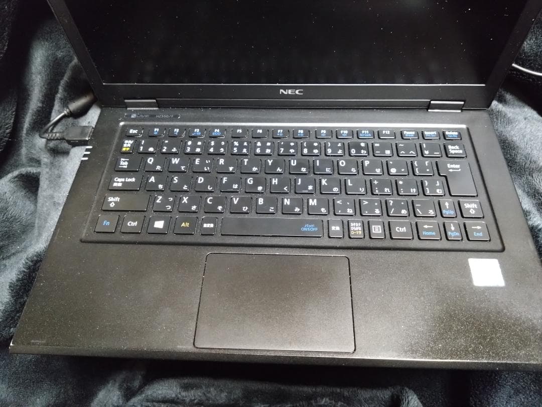 Windowsノート本体 NEC Lavie Hybrid ZERO HZ550/FAB