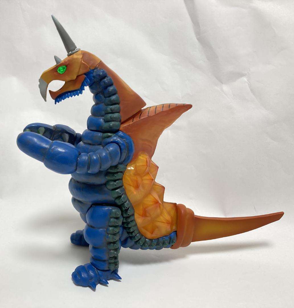 【限定】アルティメットルミナス バキシム ウルトラマンエース バンダイ