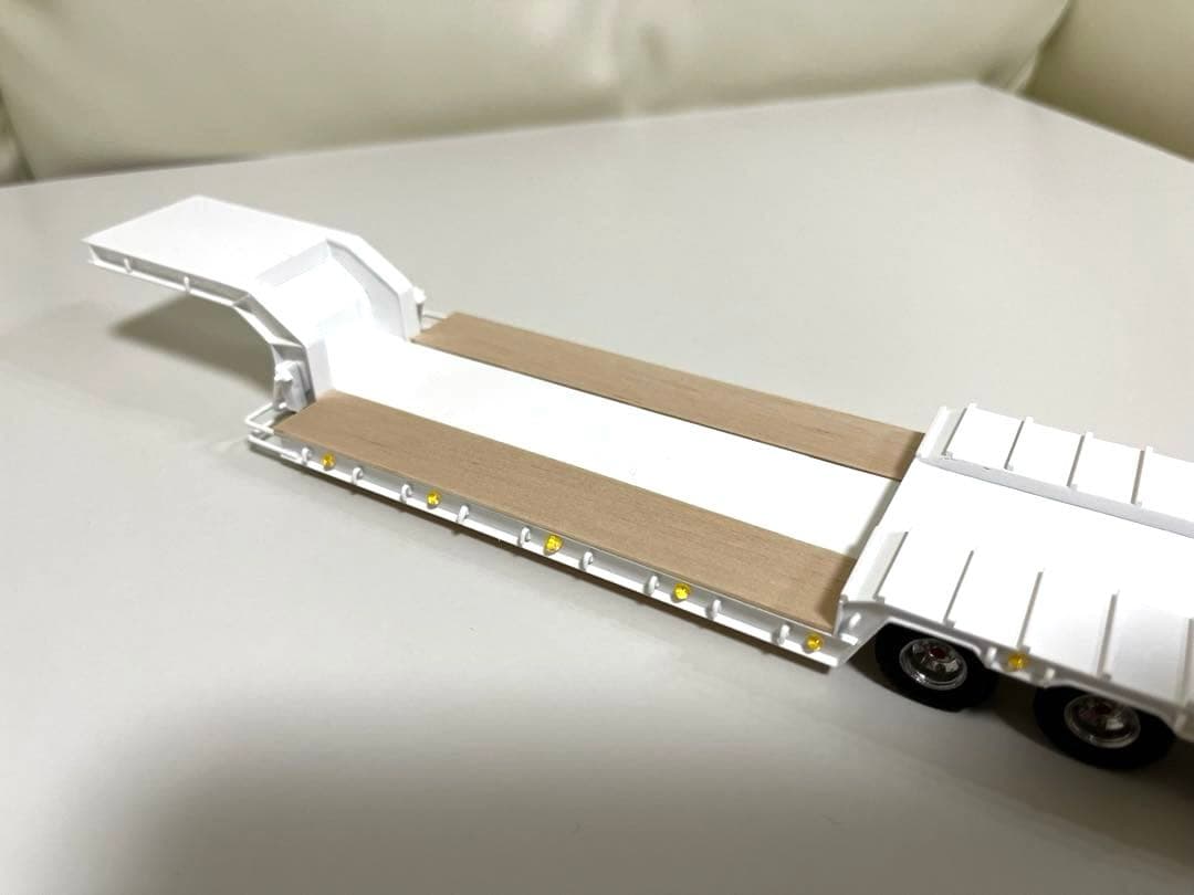 1/50 3軸低床トレーラー自動あゆみ　ケンクラフト プロフィア 用　重機　建機