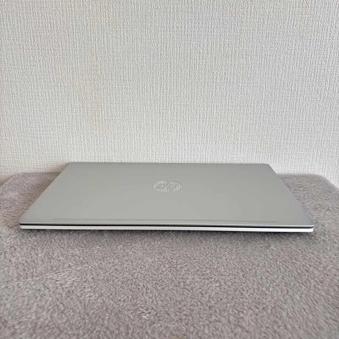 超美品HP ProBook 12世代 i7 高級軽型ノートPC 32GB 512