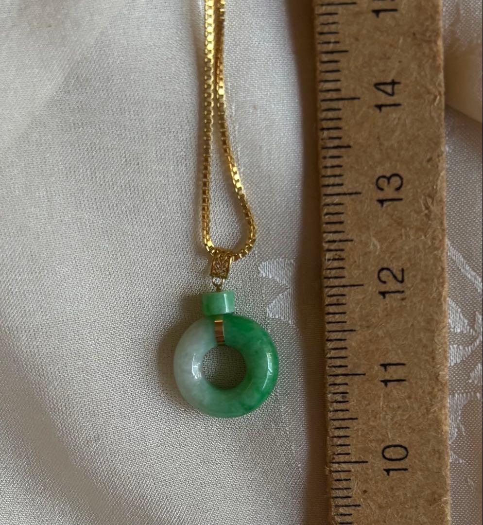 専用　天然翡翠保証　ペンダント AU750印 男女兼用