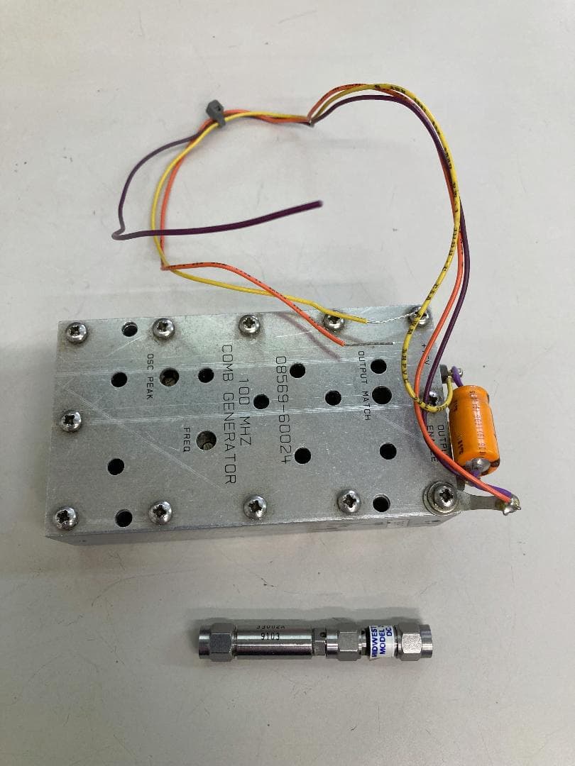 HP8595Aから取り出したコムジェネレータユニット