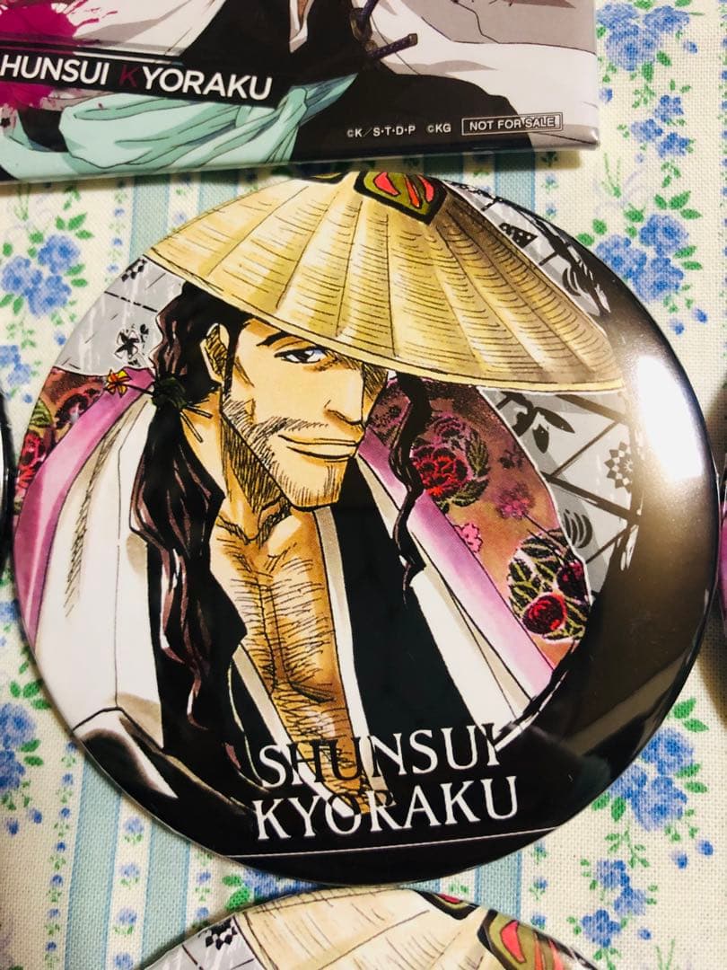 BLEACH 京楽春水　缶バッジ　懸賞限定　原作　コレクション　ホログラム