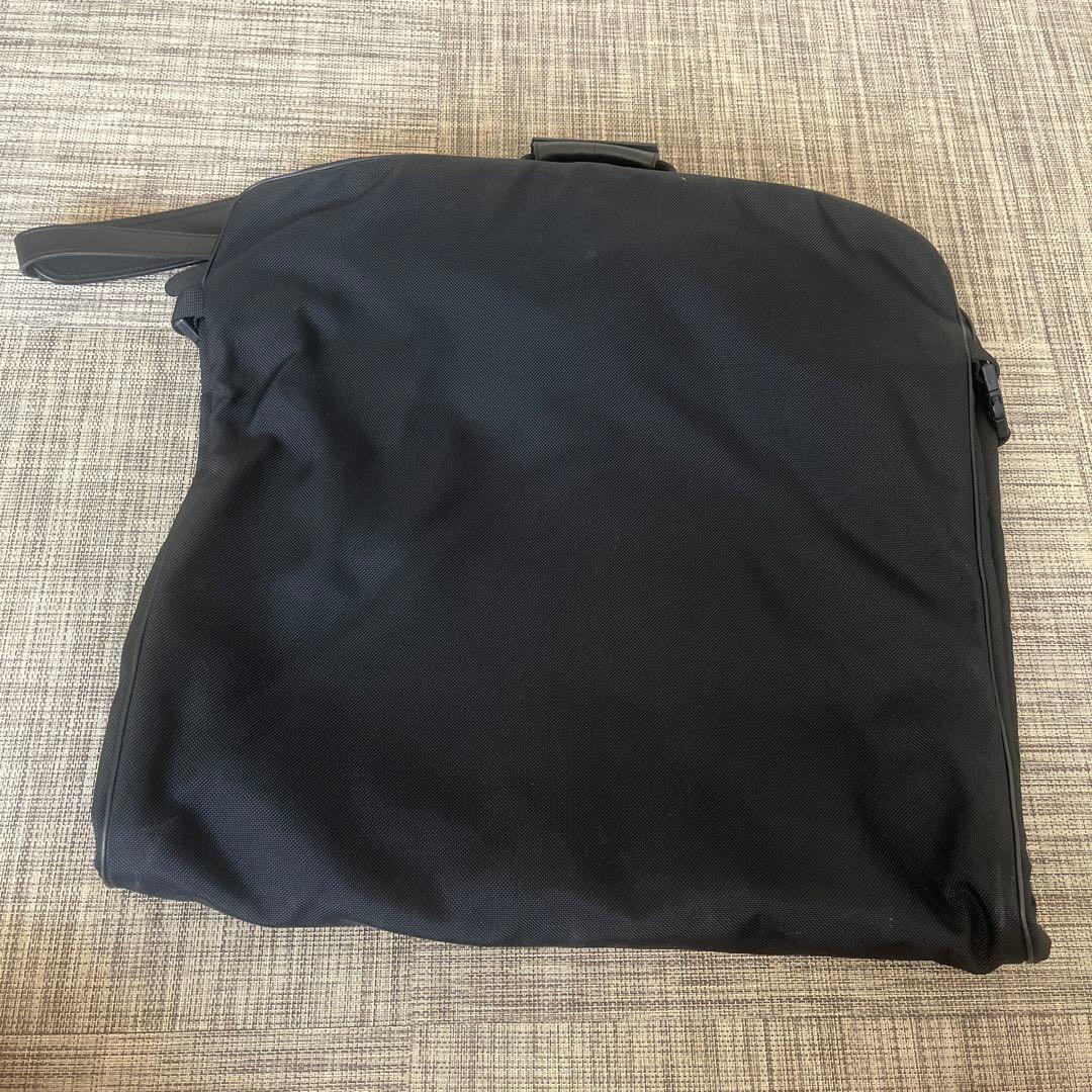 hartmannガーメントバッグ