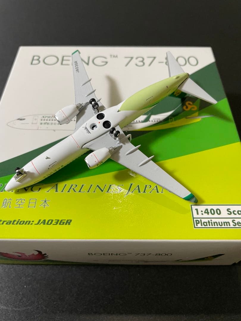 【新品】春秋航空日本 ボーイング737-800 フェニックス 1/400