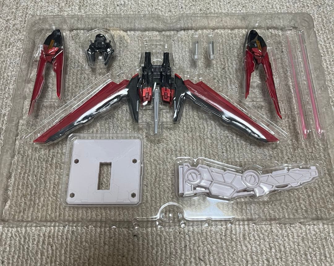 メタルビルド　ストライクガンダム