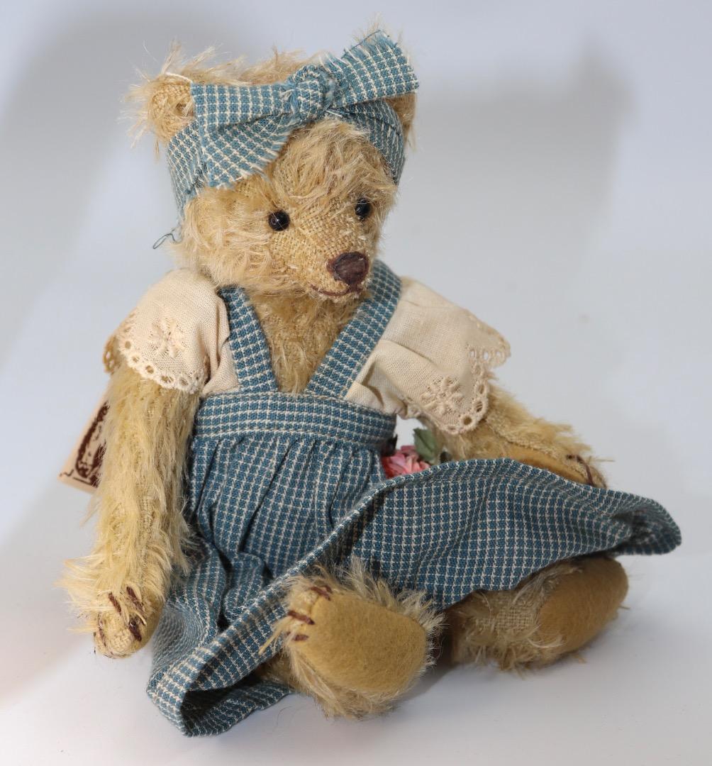 テディベア２体とバードハウス、アメリカンカントリーチェスト合計４個セット