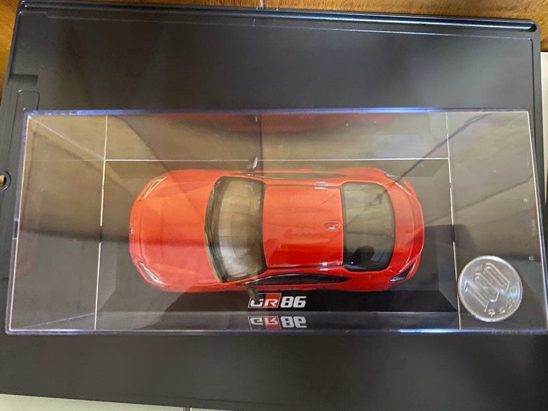 1/30トヨタカラーサンプル　GR86 ミニカー