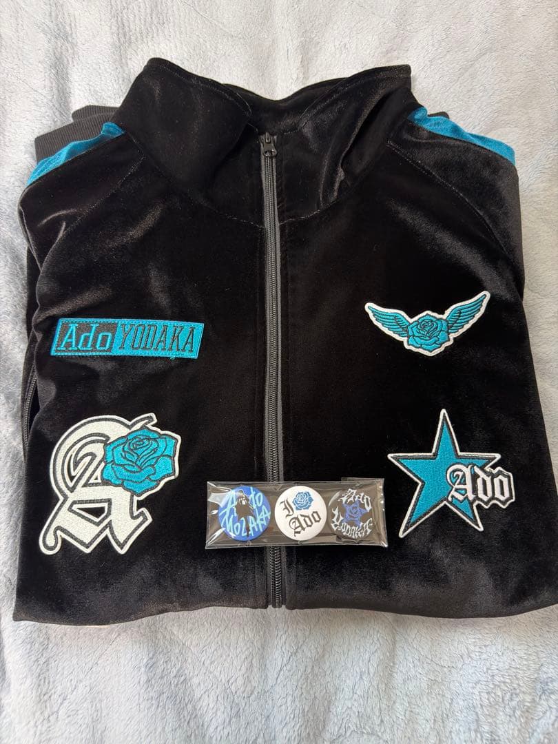 Ado ファッショナブル 「よだか」トラックジャケット XL缶バッジ付