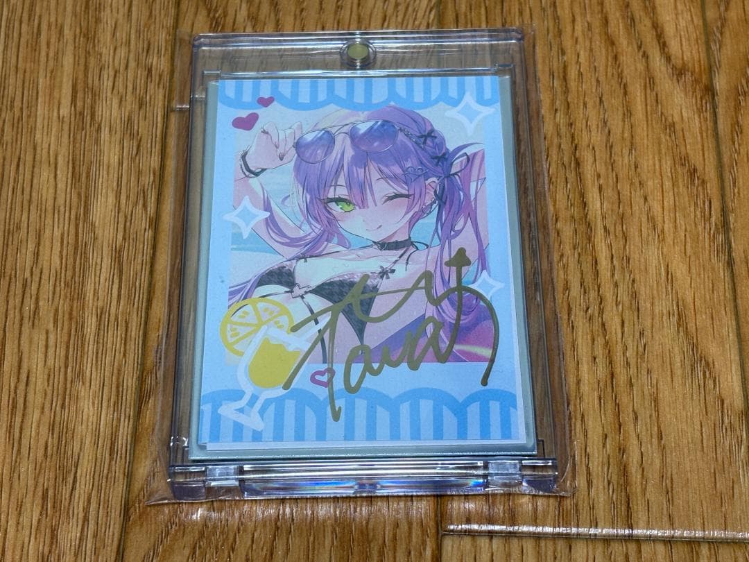 常闇トワ　誕生日記念 直筆サイン入りチェキ風ブロマイドカード＋アクリルスタンド