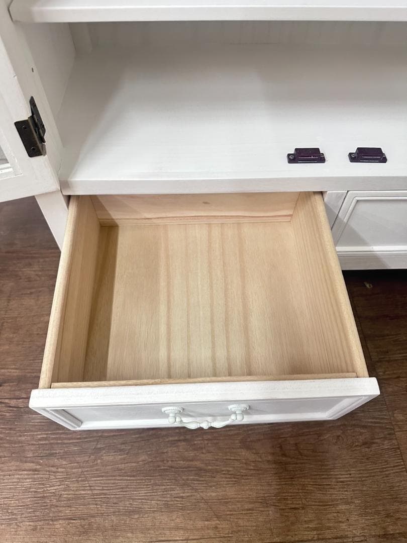 あちゃ　引き取り限定　アンティーク調　キャビネット　食器棚　シャビー