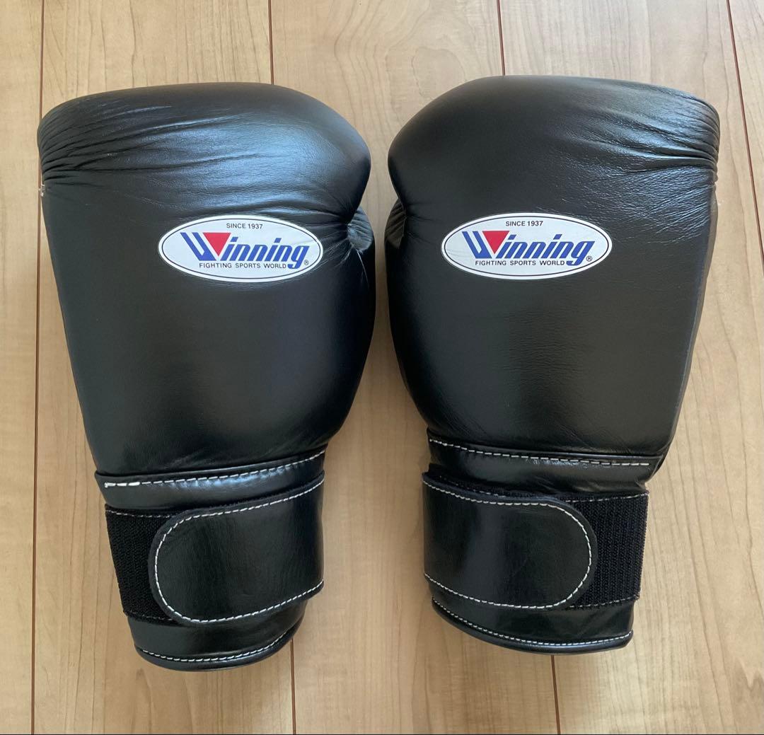 Winning ボクシンググローブ 16oz 黒