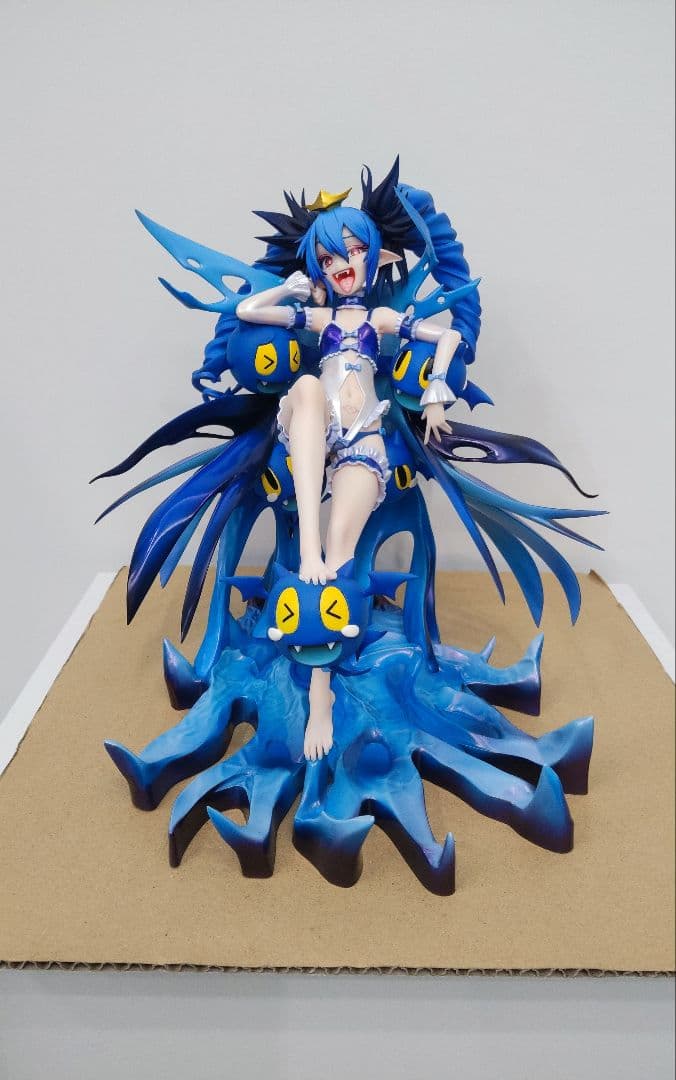 ボンバーガール アクア AMAKUNI フィギュア