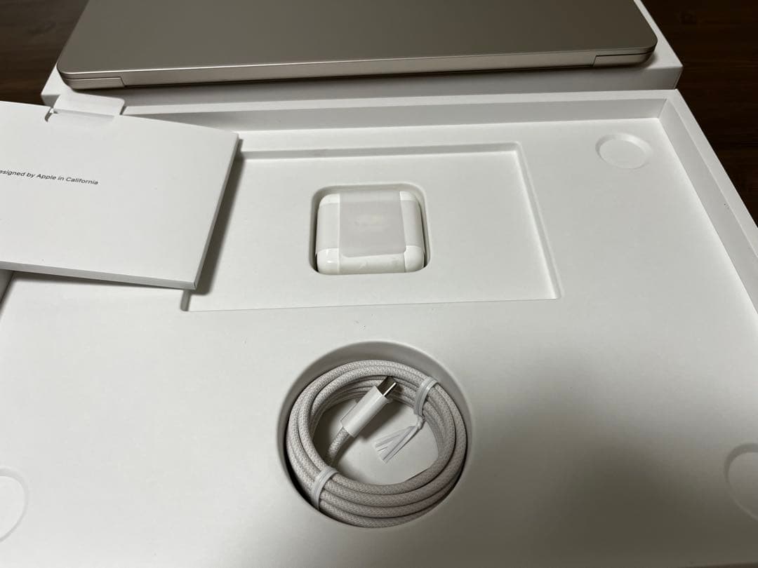 ハイスペック！MacBook air M2 16GB/1TB 大人気スターライト