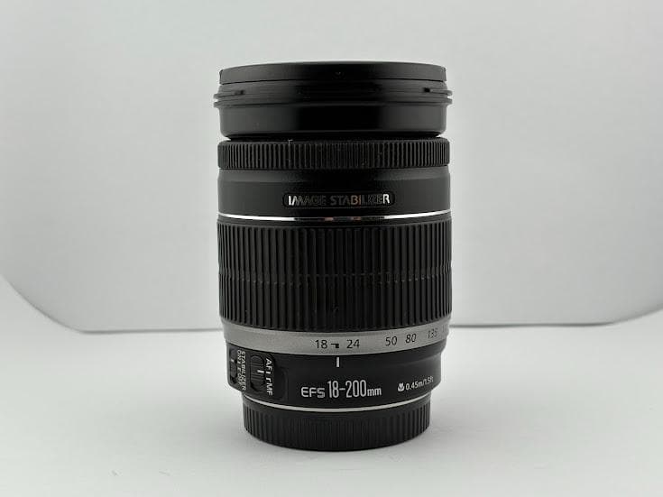★極上品★キヤノンCANON EF-S 18-200mm F3.5-5.6 IS