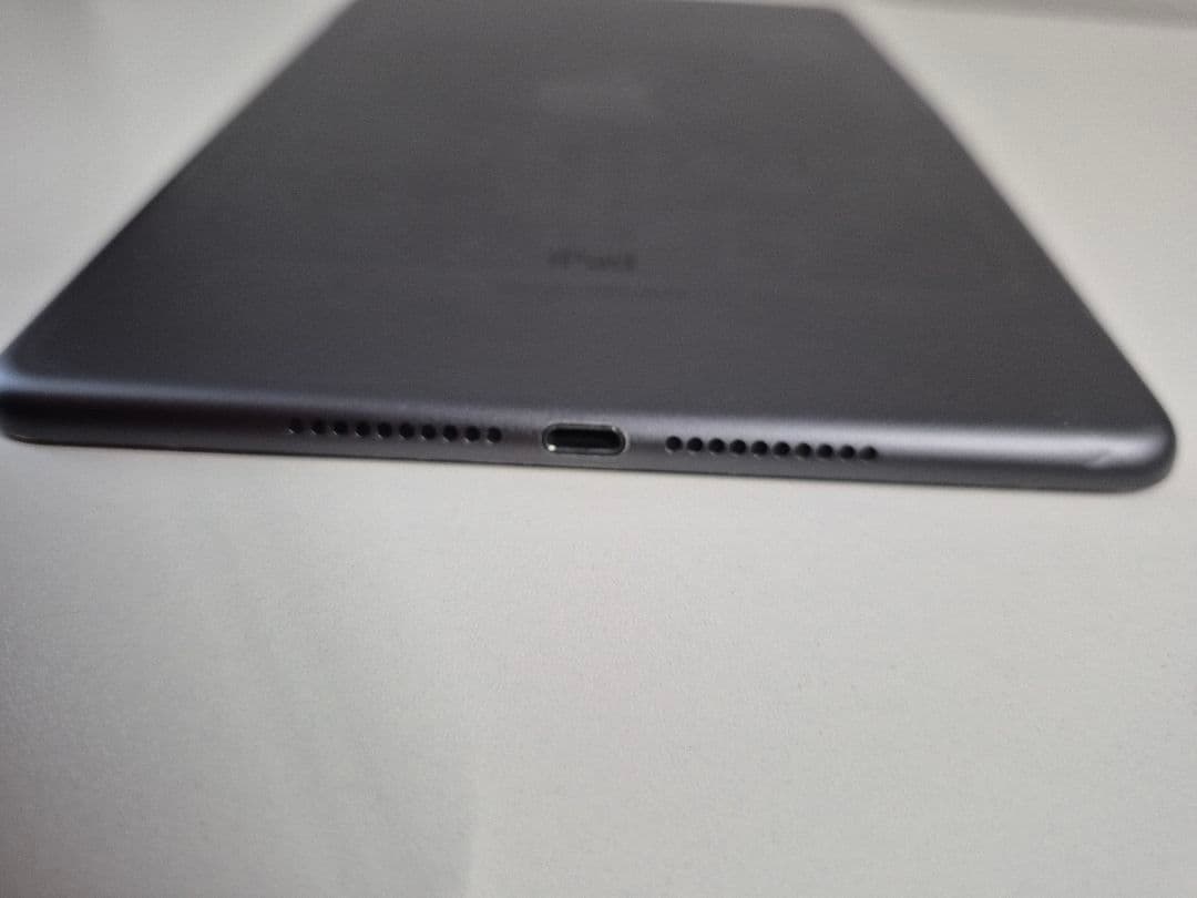 iPad mini 第5世代 Wi-Fi 64GB スペースグレイ