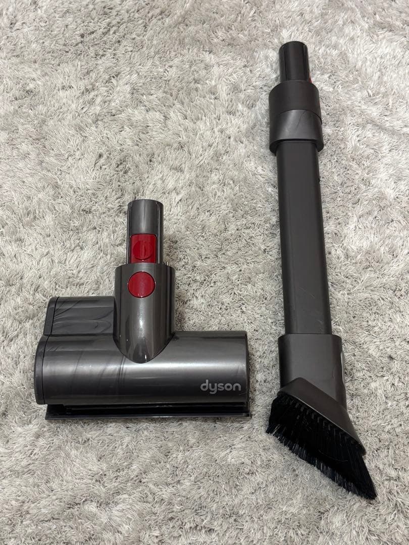 K*U様 ダイソンSV19 dyson スティック掃除機 充電スタンド付き