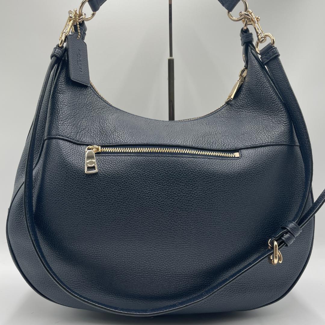 良品 COACH ショルダーバッグ レザー ブラック ホーボー 斜め掛け