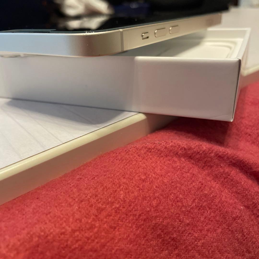 iPhone14 128gb 純正バッテリー100% SIMフリー 修理歴なし