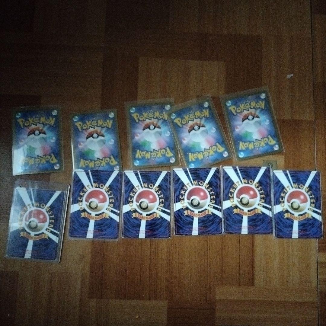 サプライ・アクセサリ・グッズ rare mew card and mystery Pokemon cards
