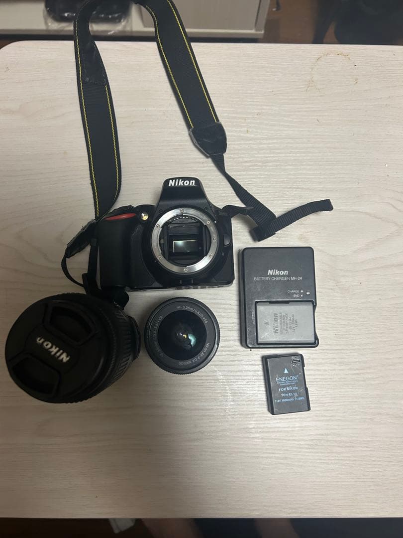 Nikon d5600 訳あり品　おまけ付き