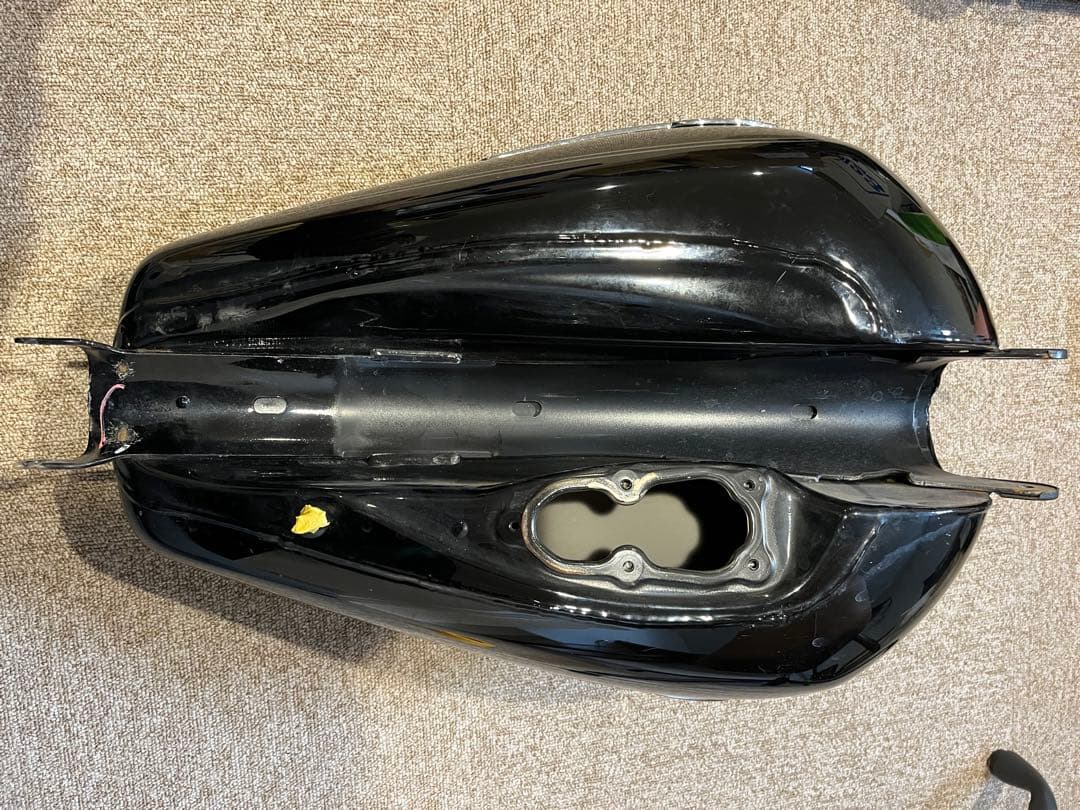 H-D スポーツスター　ガソリンタンク 4.5ガロン